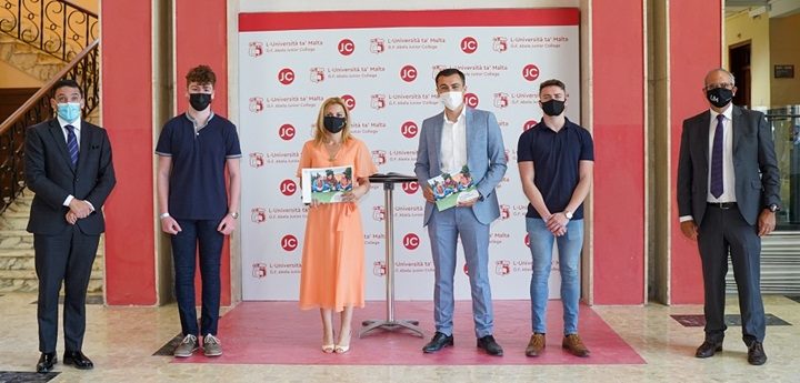 Free internet voucher scheme valued at €300 each for post-secondary students