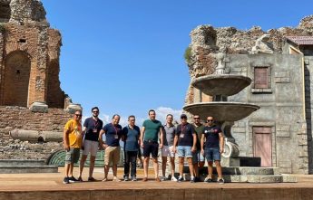 Gozo Minister visits Teatru Astra crew installing opera set in Sicily