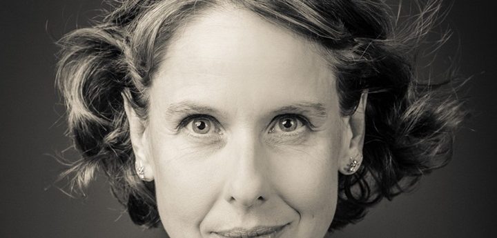 Local actor Jayne Giordanella in Regional Finals of World Monologue Games