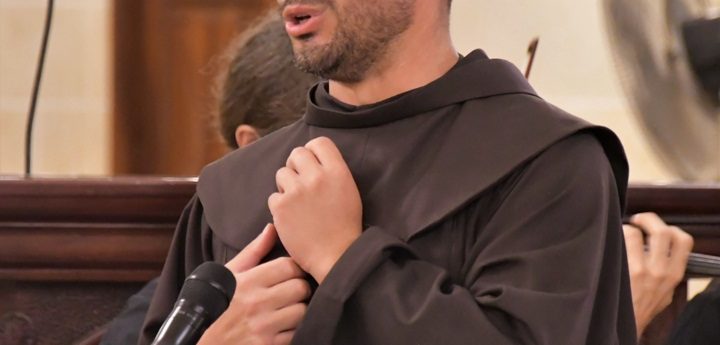 Friar Alessandro enthralls the audience during his Gozo performance