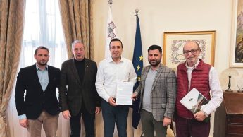 FKNK meets Gozo Minister to propose spring hunting for turtle dove