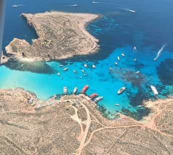 NGOs demand the “decommercialisation” of Comino’s Blue Lagoon