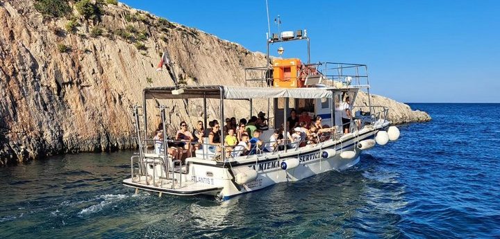 Over 300 people enjoy Ghajnsielem Council educational boat trips