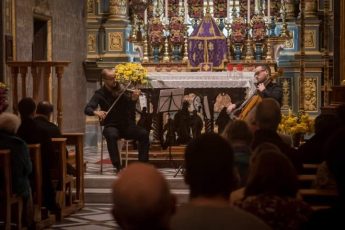Strings for Christmas with the Kastell String Trio