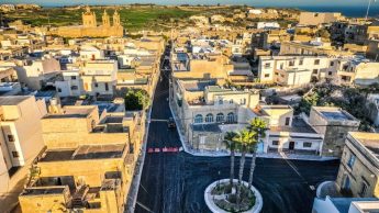 Reconstruction work underway on Triq it-28 ta April, Qala
