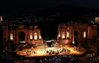 Gaulitanus Choir perform in open-air opera at Taormina, Sicily