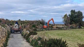 San Lawrenz Local Council’s new farm road project to support local farmers San Lawrenz Local Council’s new farm road project to support local farmers