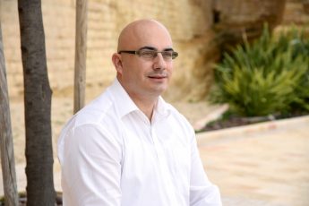Gozitan academic delivers lecture at 2025 LangVIEW Seminar