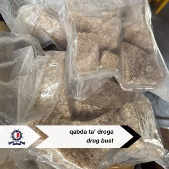 21-year old Italian arrested for importing €200,000 of drugs