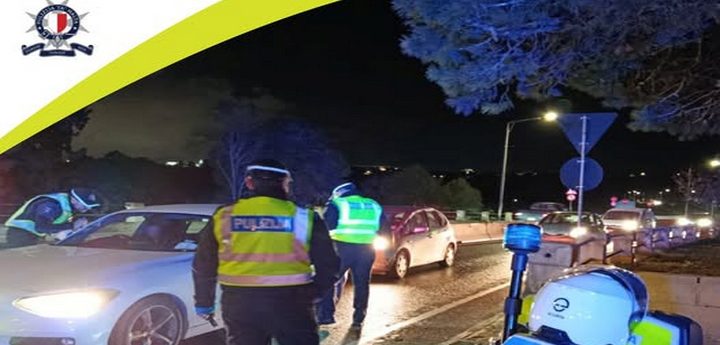 700 vehicles stopped on New Year’s Eve, 6 caught drink-driving
