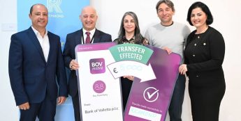 Richmond Foundation receives part of proceeds from BOV Colour My Run Richmond Foundation receives part of proceeds from BOV Colour My Run