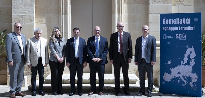 4 local councils to benefit from EU funds to implement town-twinning projects