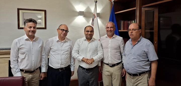 Gozo Chamber and Finance Minister discuss island’s long-term economic development