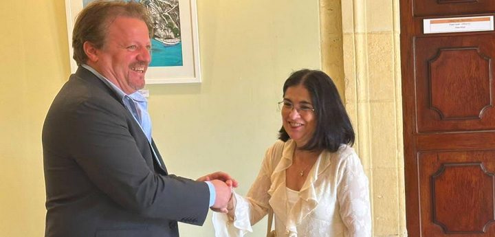Victoria and Las Palmas de Gran Canaria discuss European Capital of Culture bids