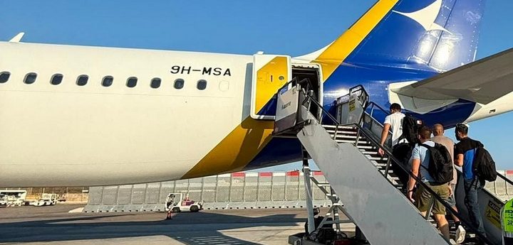 Two third-country nationals deported back to North Africa, banned from returning