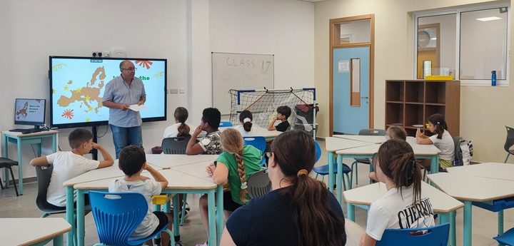 Gozitan Skola Sajf children learn more about the European Union